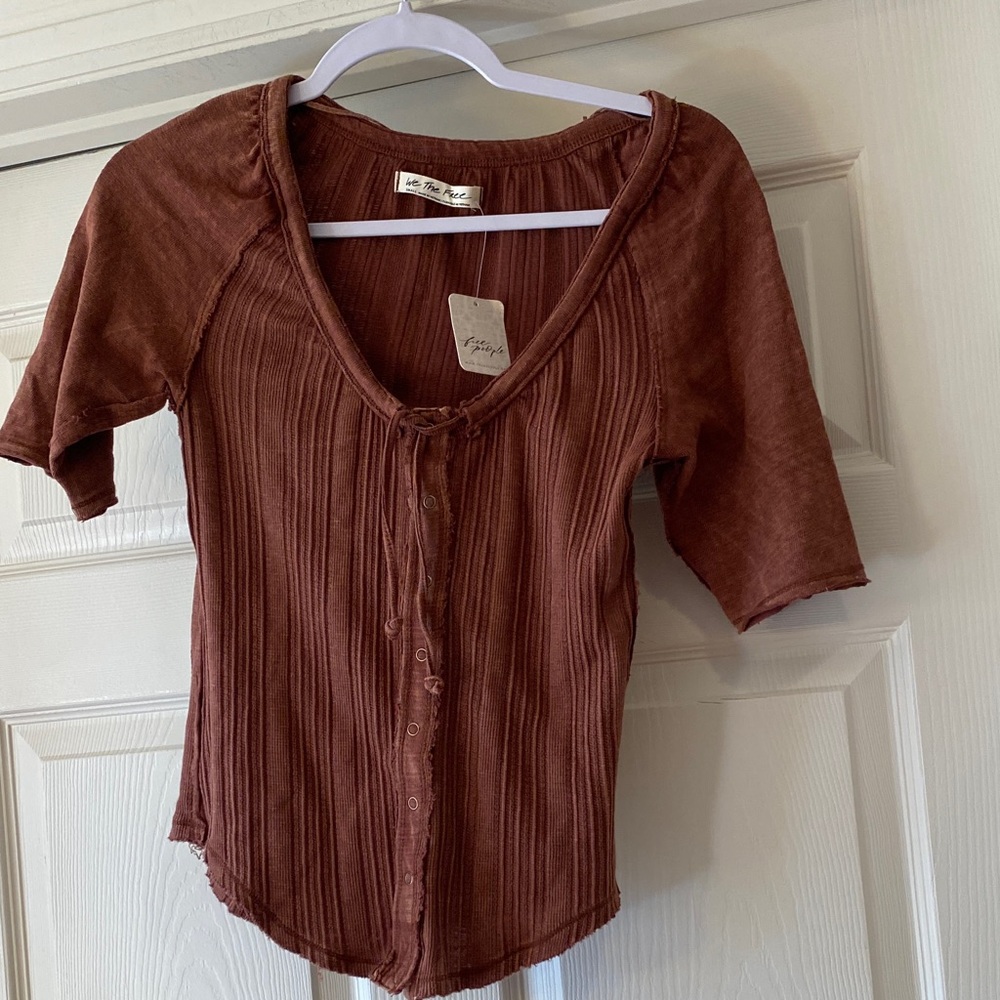Free People We The People Rust Button-Down Shirt Sz S.  NWT. Box11